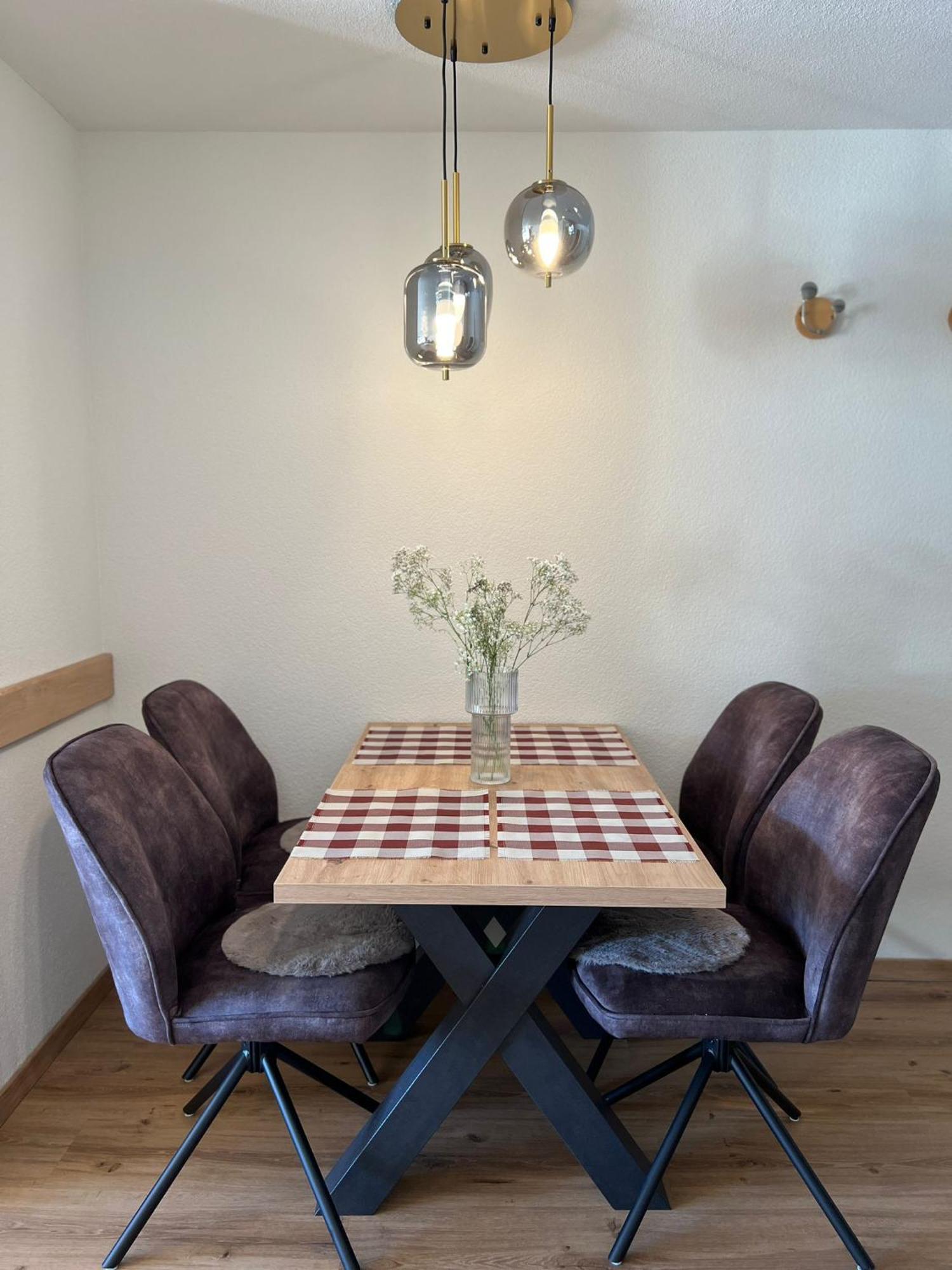 New Renovated Apartment In Center Of Davos Exteriör bild