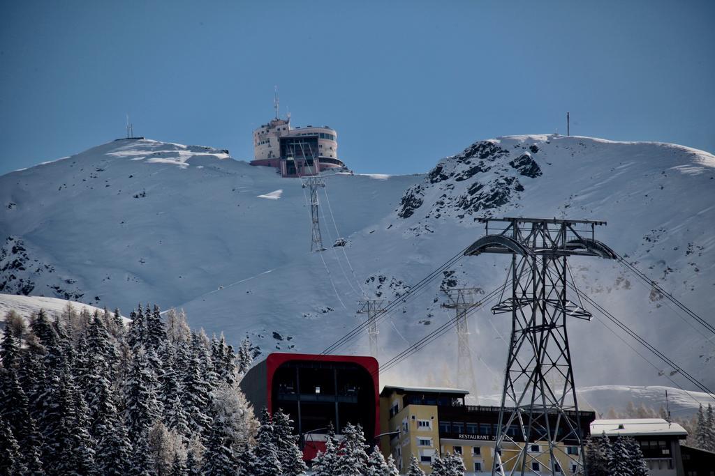 New Renovated Apartment In Center Of Davos Exteriör bild