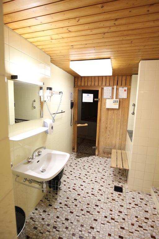 New Renovated Apartment In Center Of Davos Exteriör bild