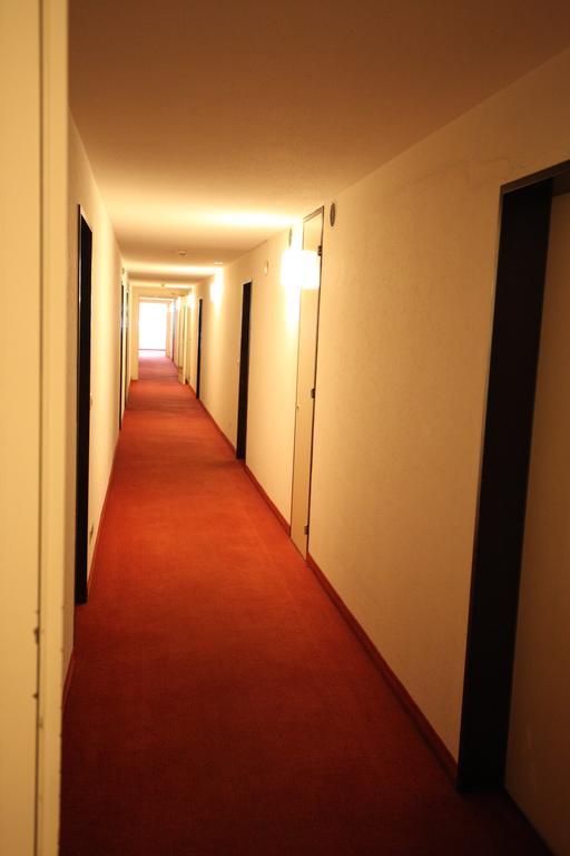 New Renovated Apartment In Center Of Davos Exteriör bild